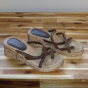 Mudd sandals size 8M
